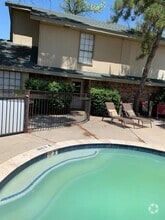 Building Photo - 1475 Brittany Ln