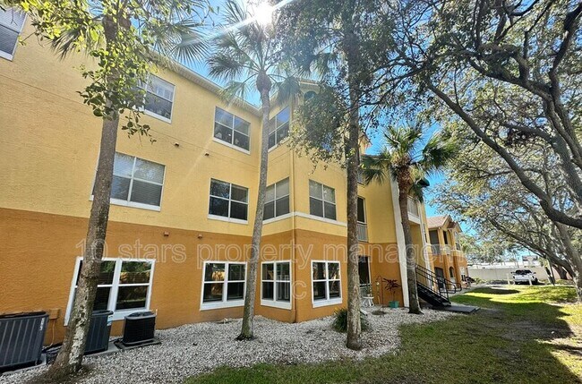 Building Photo - 10764 70th Ave