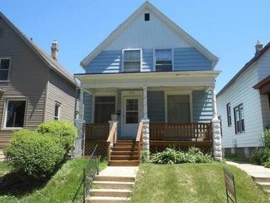 Primary Photo - 3318 N Fratney St