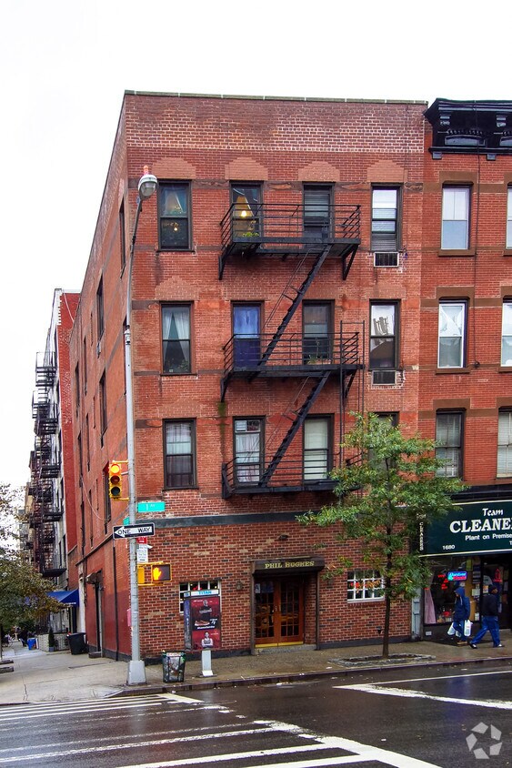 Foto del edificio - 400 E 88th St