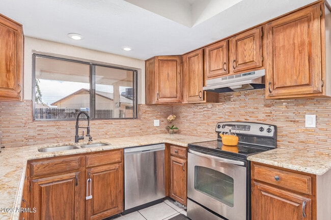 Building Photo - 4205 NORTH Ln