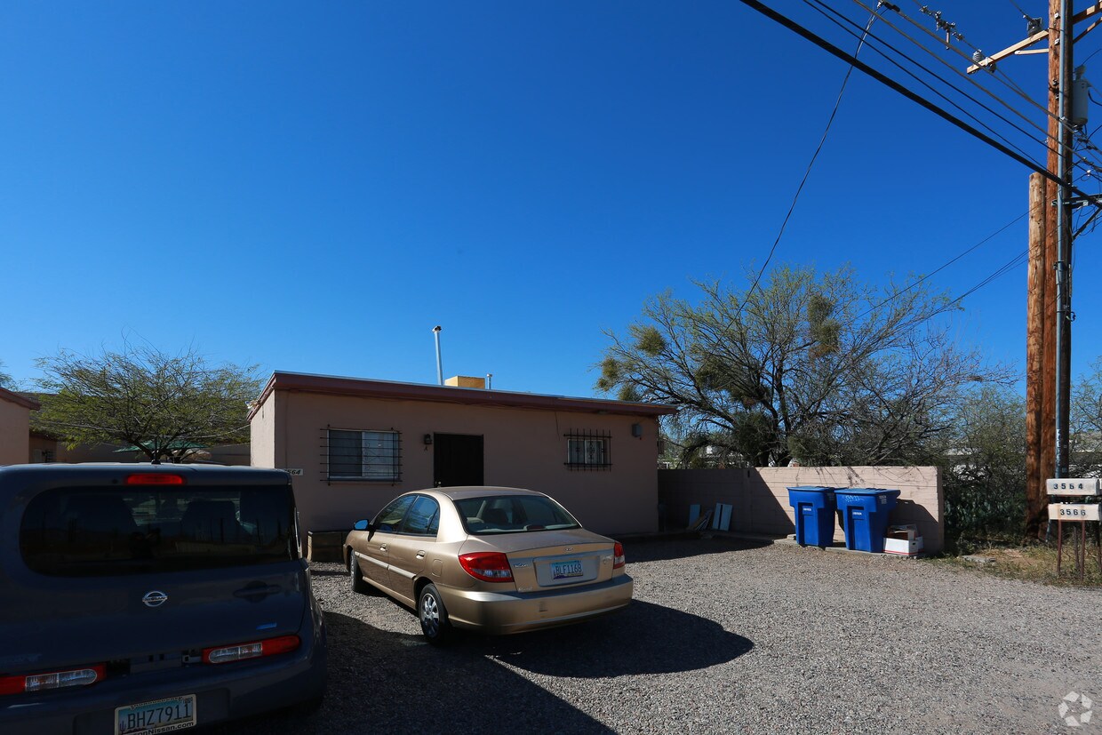 Foto del edificio - 3566 E Kleindale Rd