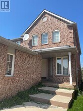 Building Photo - 5933 Hemingway Rd