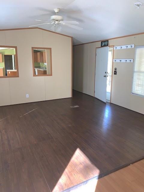 Building Photo - 803 W Brenda Ln