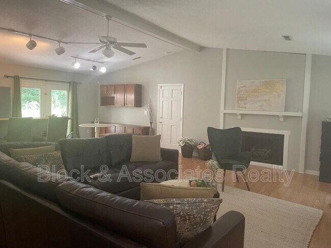 Foto del edificio - 3109 Chancery Pl