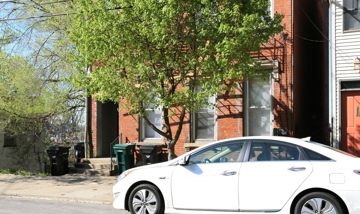 Foto del edificio - 121 Mulberry St