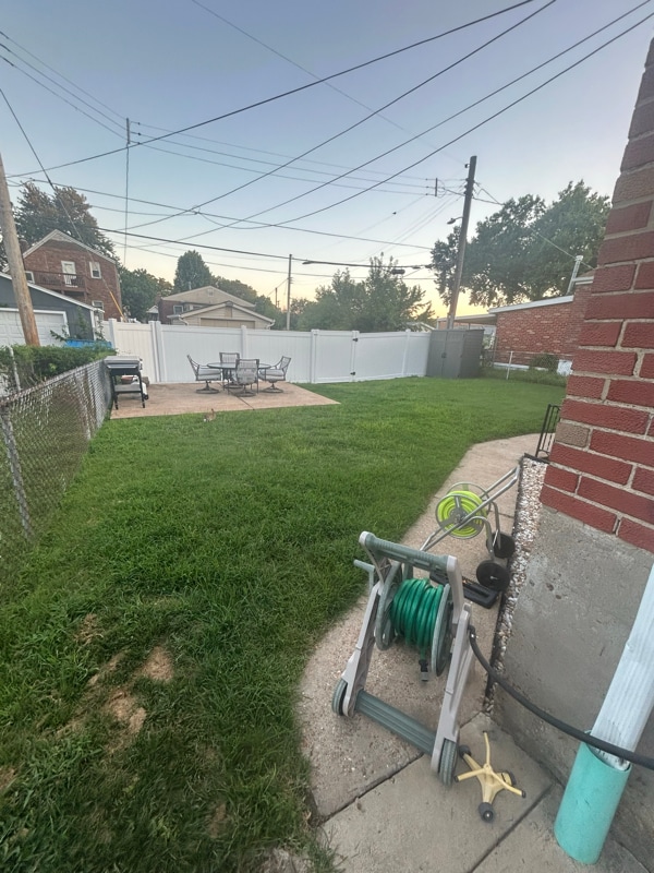 Building Photo - 5706 Eichelberger St