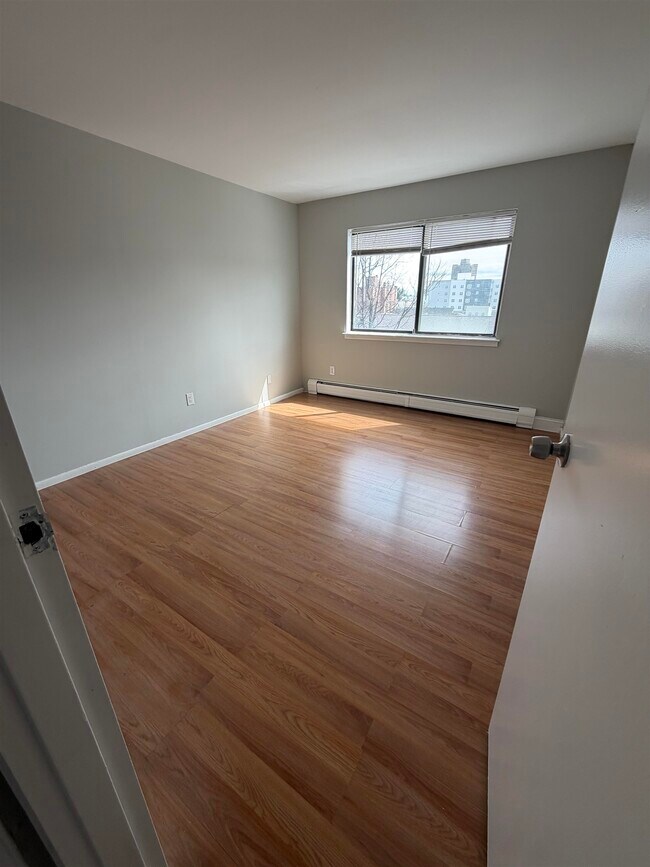 Foto del edificio - 230 68th St