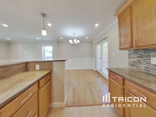 Foto del edificio - 3024 Walnut Ln