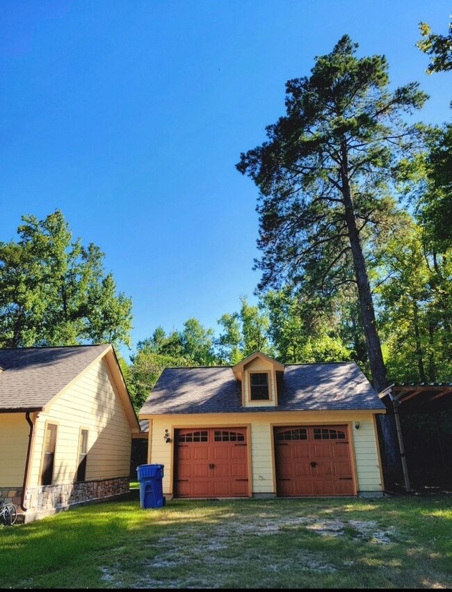 Building Photo - 128 Cisco