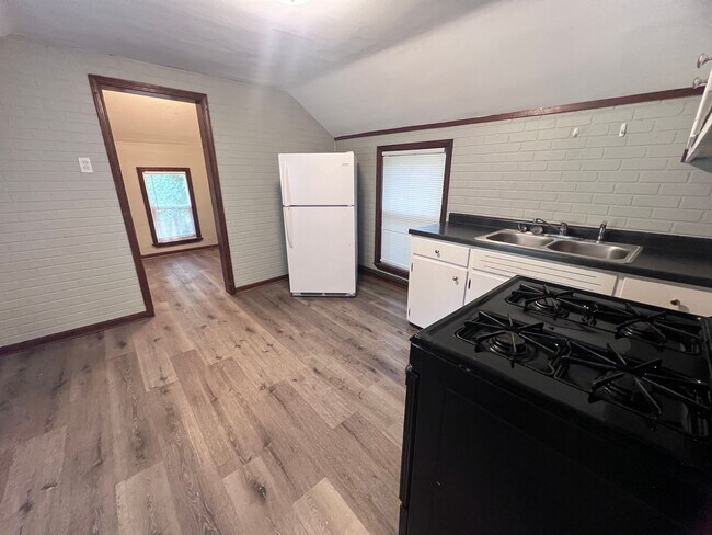 Foto del edificio - Three Bedroom on the NE Side of GR!