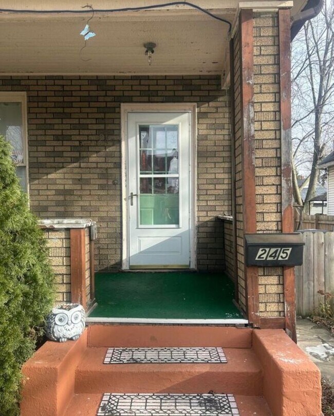 Foto del edificio - 3 Bed 1 Bath