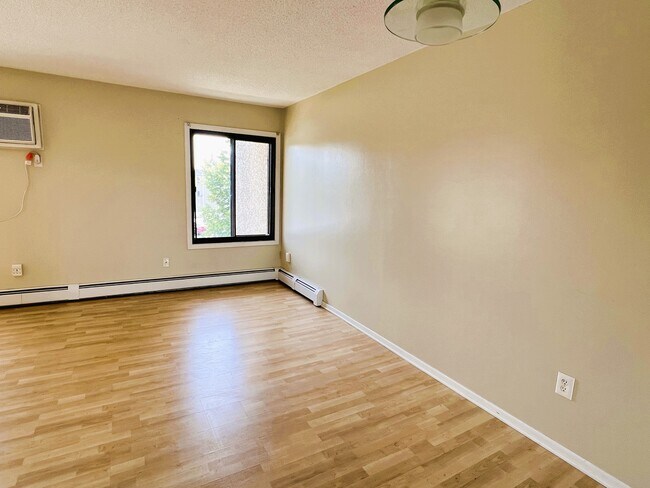Foto del edificio - 4110 Rahn Rd
