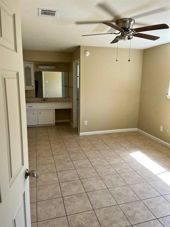 Foto del edificio - 9234 Long Barrel Ln