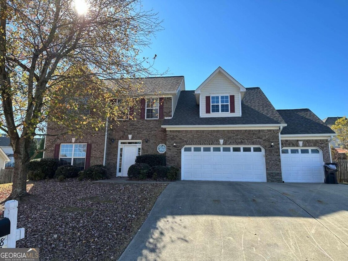 1088 Fountain Lakes Ct, Lawrenceville, GA 30043 House Rental in