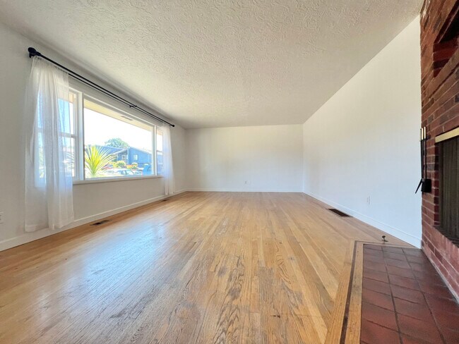 Foto del edificio - 12815 NE Fremont St