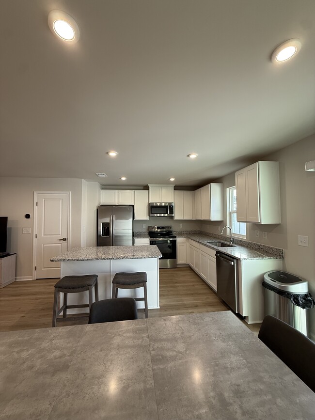 Foto del edificio - 338 Myrtle Meadows Dr