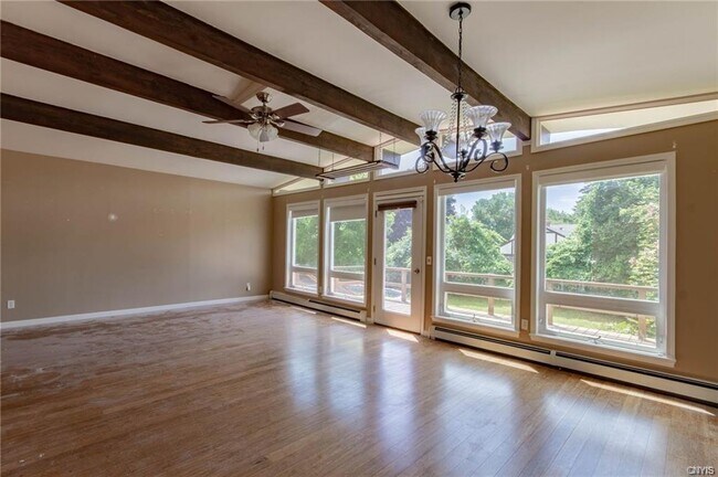 Building Photo - 1208 Harris Dr