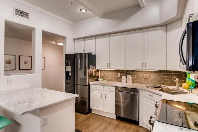 Building Photo - 2 bedroom in Denver CO 80206