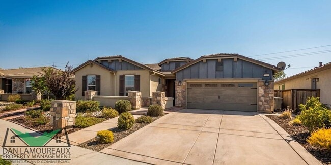 Building Photo - Heritage Park 4 Bedroom Home