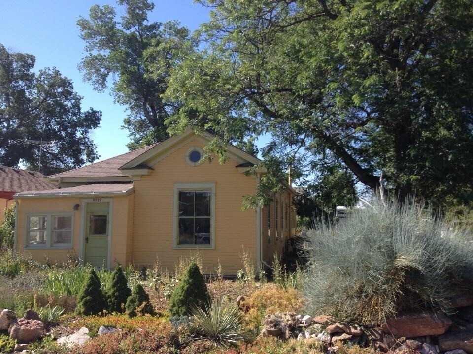 Foto principal - 3727 Roosevelt Ave
