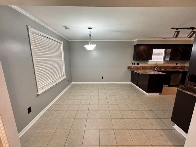 Building Photo - Liberty Hill - Columbia County