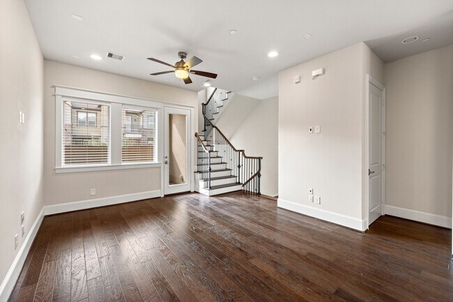 Foto del edificio - 2656 Fountain Key Blvd