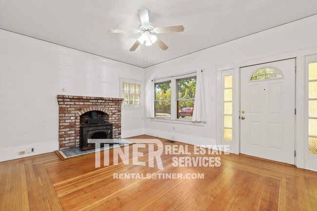 Photo - 4201 53rd St House