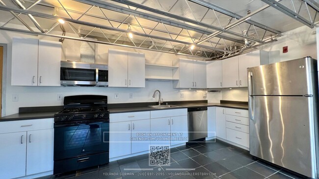 Foto del edificio - Lovely loft in Emeryville walking distance...