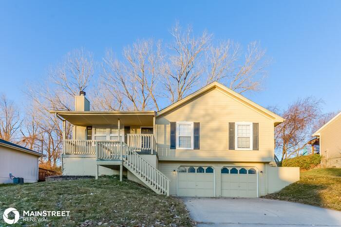 Foto principal - 1630 S Whitney Dr, Independence, MO 64057
