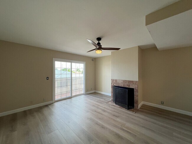 Foto del edificio - Newly renovated 2 bedroom 2.5 bath condo