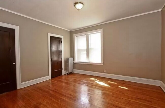 Foto del edificio - 8249 S Marshfield Ave