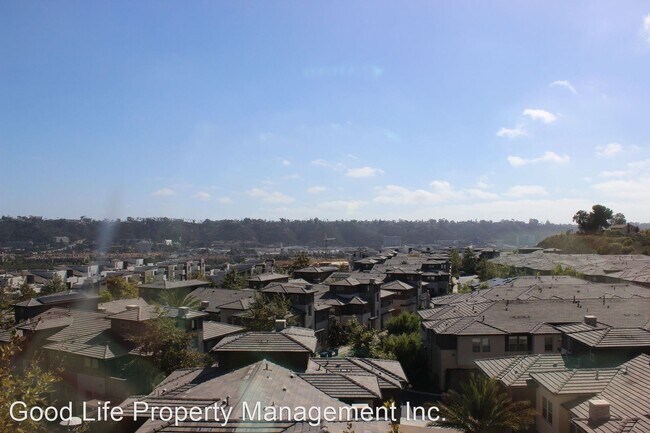 Foto del edificio - 3 br, 3.5 bath House - 8349 Ridge Ct