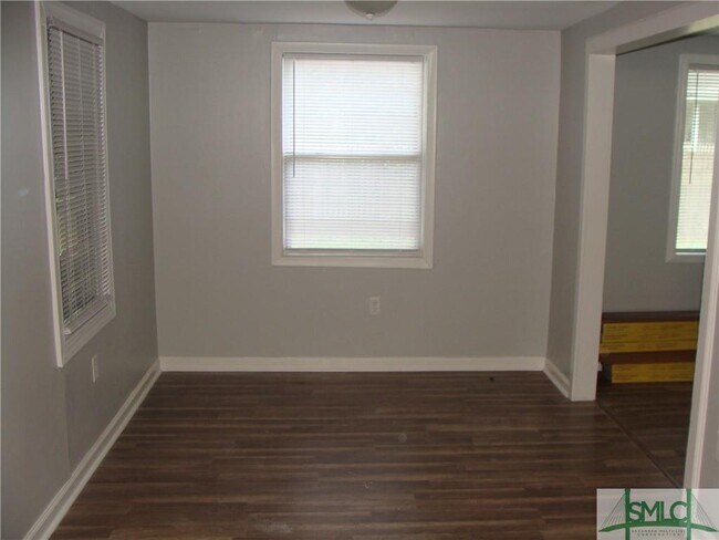 Foto del edificio - 316 Edgewater Rd