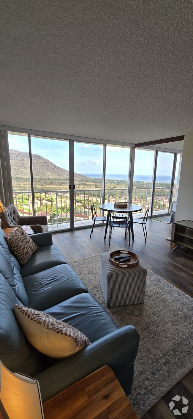 Building Photo - 84-740-710 Kili Dr