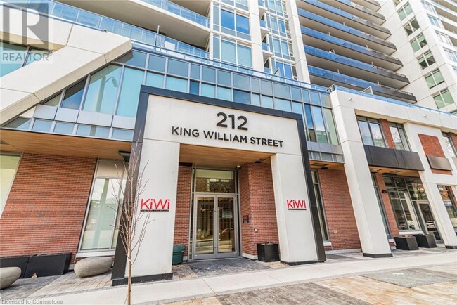 Building Photo - 212 King William St