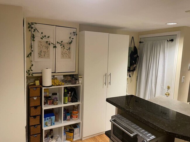 Foto del edificio - 8 Fulkerson St