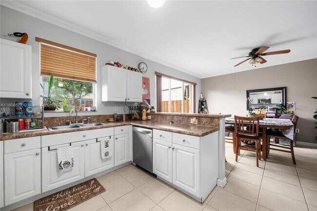 Building Photo - 12975 SW 135th St