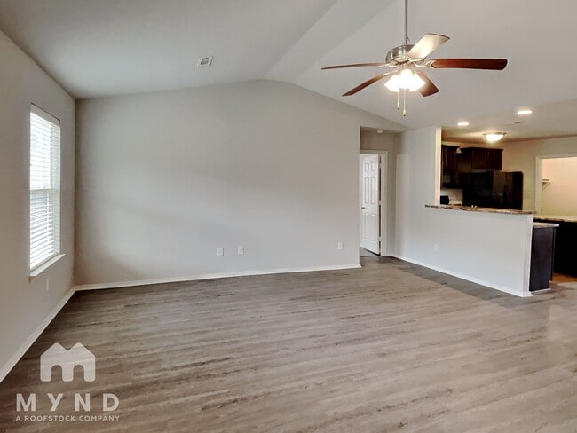 Building Photo - 90 Cedar Creek Cove