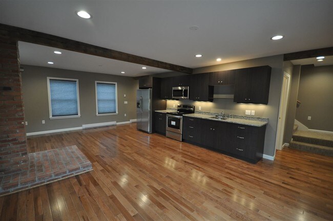 Foto del edificio - 16 Central St