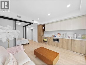 Building Photo - 133 W 49th Ave