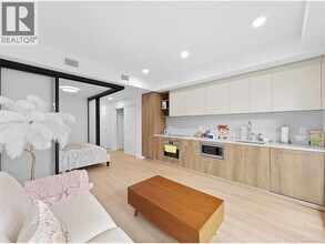 Building Photo - 133 W 49th Ave