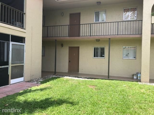 1 br, 1 bath - 6106 Forest Hill Blvd - 1 br, 1 bath  - 6106 Forest Hill Blvd