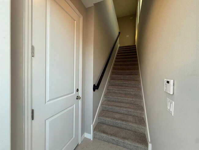 Foto del edificio - 3124 VOYAGER Ave