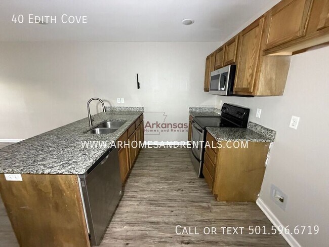 Building Photo - 40 Edith Cv