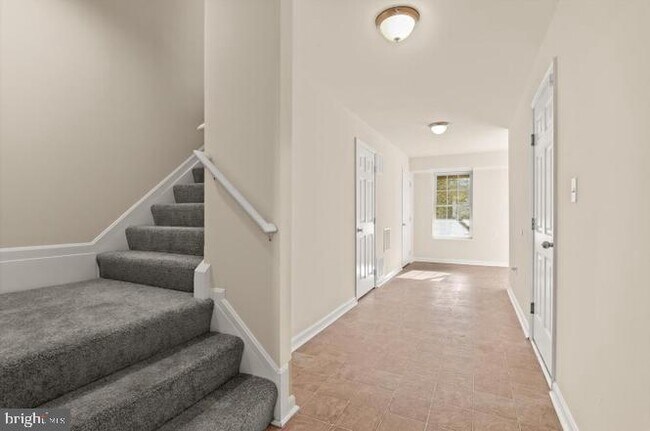 Foto del edificio - 1 Karendale Ct