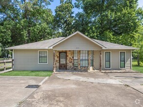 Building Photo - 12114 Creekside Dr