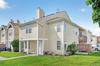 Building Photo - 2722 Whispering Hills Dr