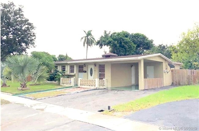 Building Photo - 4940 NW 12th St