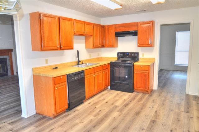 Building Photo - 8901 Greentree Dr